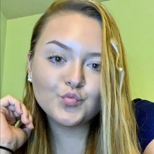 Meet your Posher, Kaitlyn